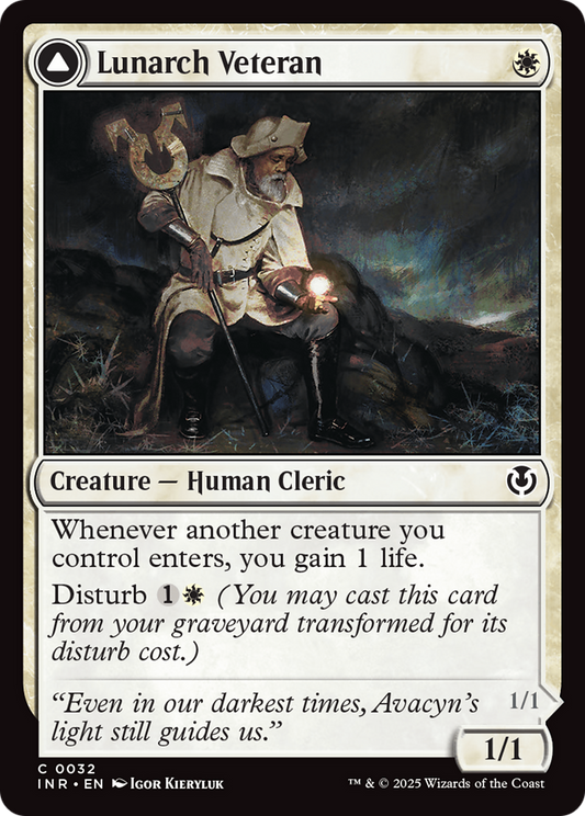 Lunarch Veteran // Luminous Phantom (-032) - Innistrad Remastered Foil
