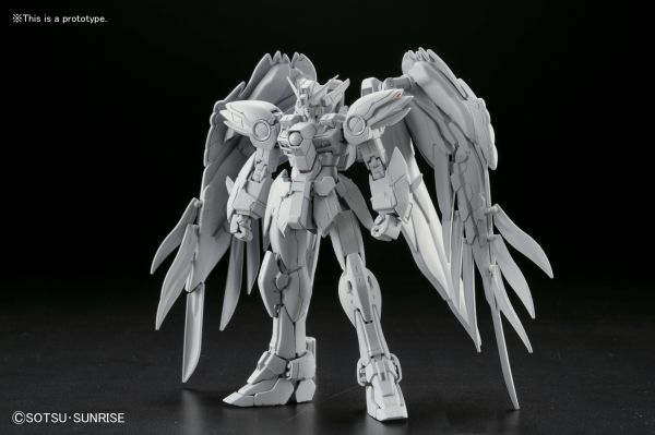 Bandai Hobby - RG 1/144 XXXG-00W0 Wing Gundam Zero EW